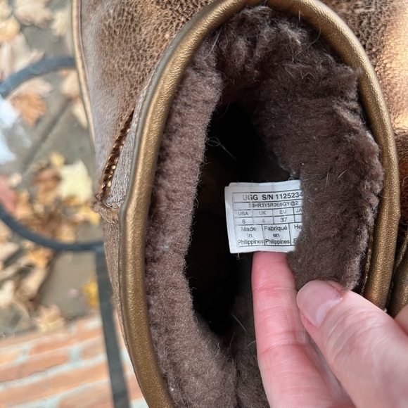 UGG Classic Mini Metallic Sparkle Size 6 Bronze - Picture 7 of 9